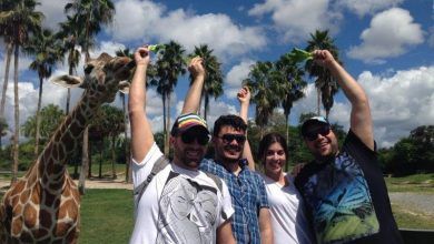 Foto de Tiago Abravanel está em Orlando com amigos