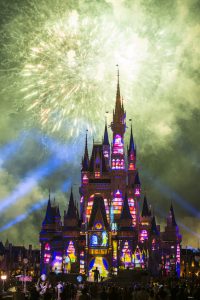 7 personagens raros que você verá no show Happily Ever After © disney