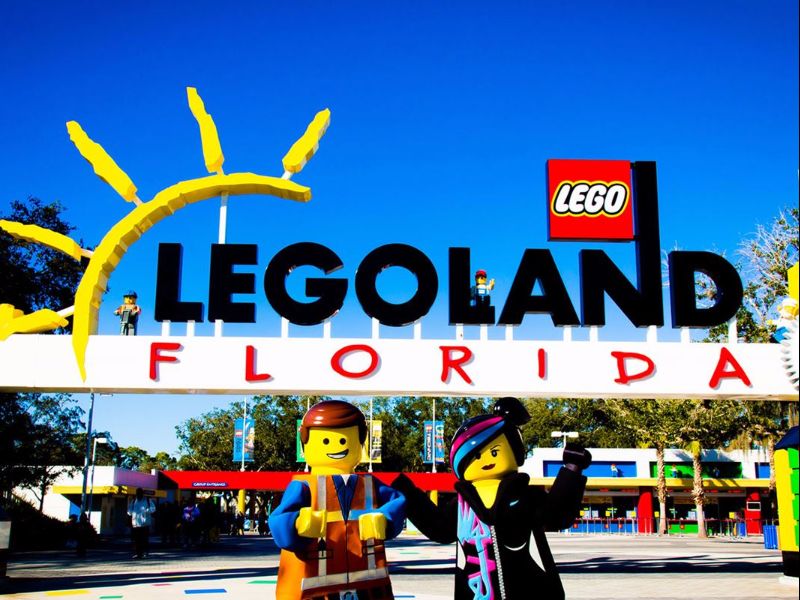 Foto de Altura mínima para participar das atrações do Legoland Florida