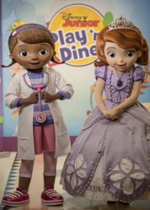 Refeição com a Doutora Brinquedos © disney