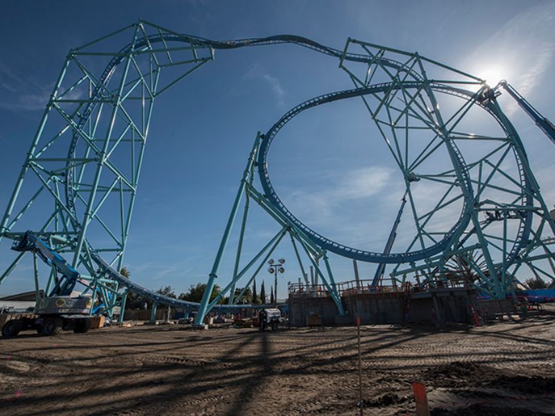 Foto de SeaWorld San Diego (CA) revela detalhes da nova montanha-russa Electric Eel