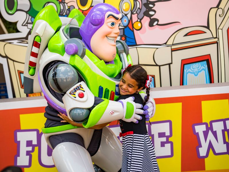 20 personagens que você pode achar Hollywood Studios © disney
