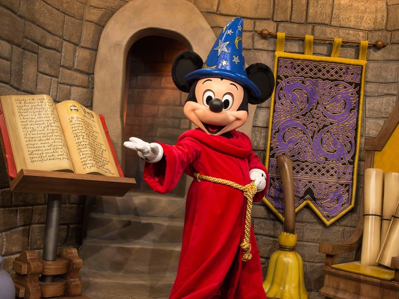 20 personagens que você pode achar Hollywood Studios © disney