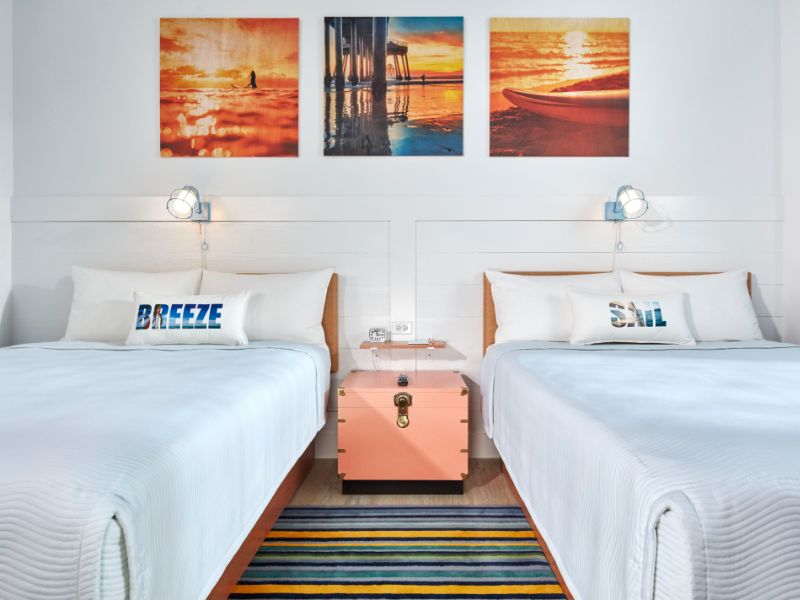 Universal’s Endless Summer Resort – Dockside Inn and Suites