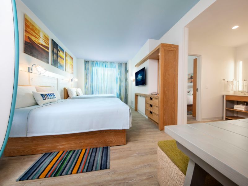 Dockside Inn and Suites