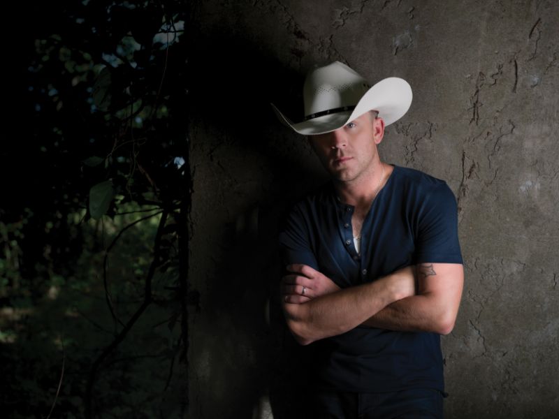 Justin Moore