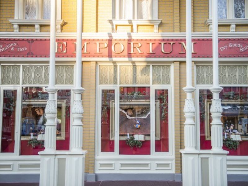 vitrine Emporium