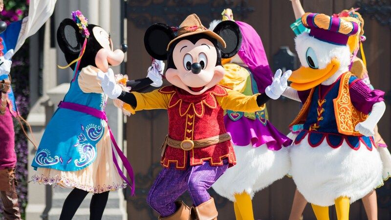 Mickey’s Royal Friendship Faire