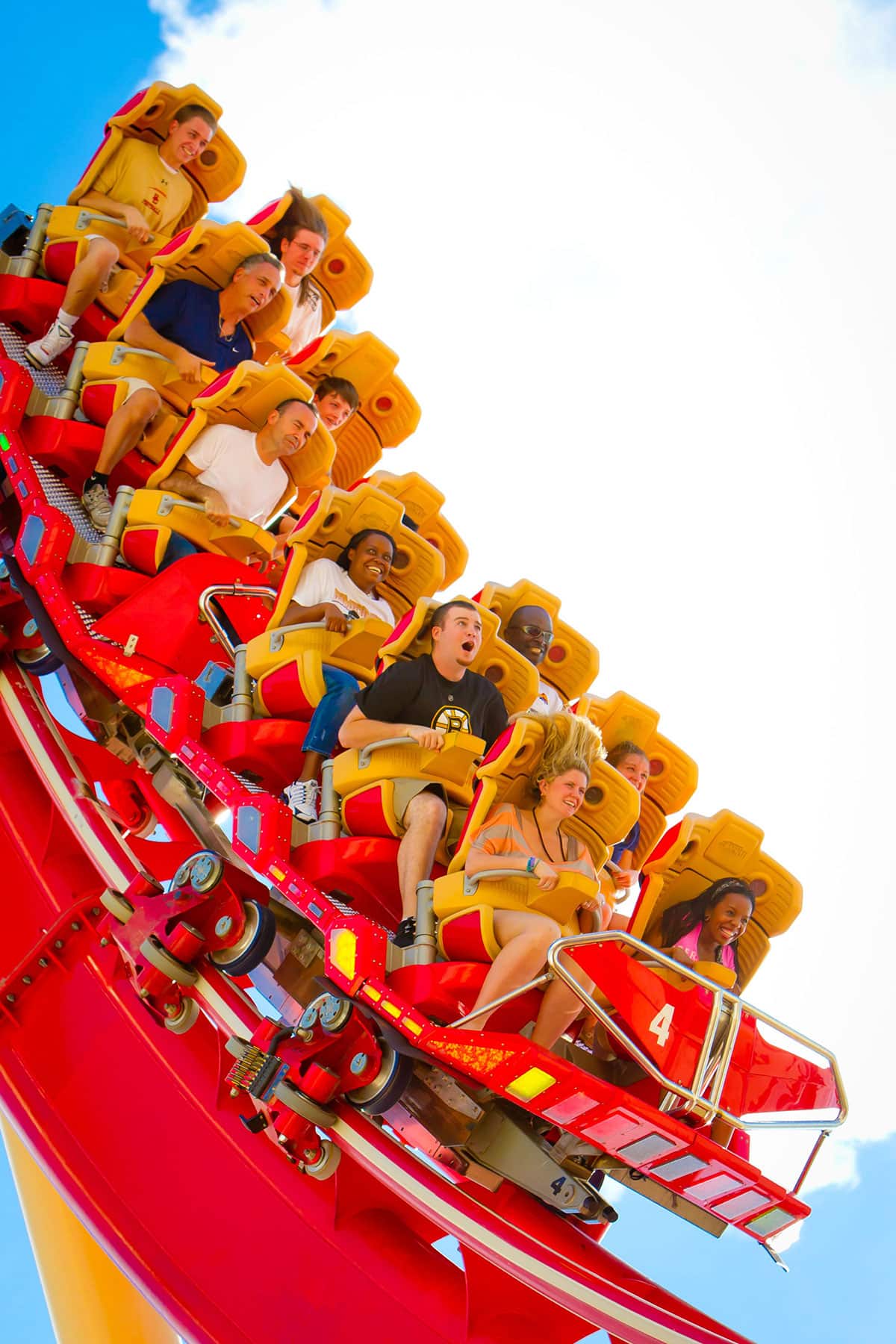 Hollywood Rip Ride Rockit vai fechar em 2025 © 2025 universal orlando resort