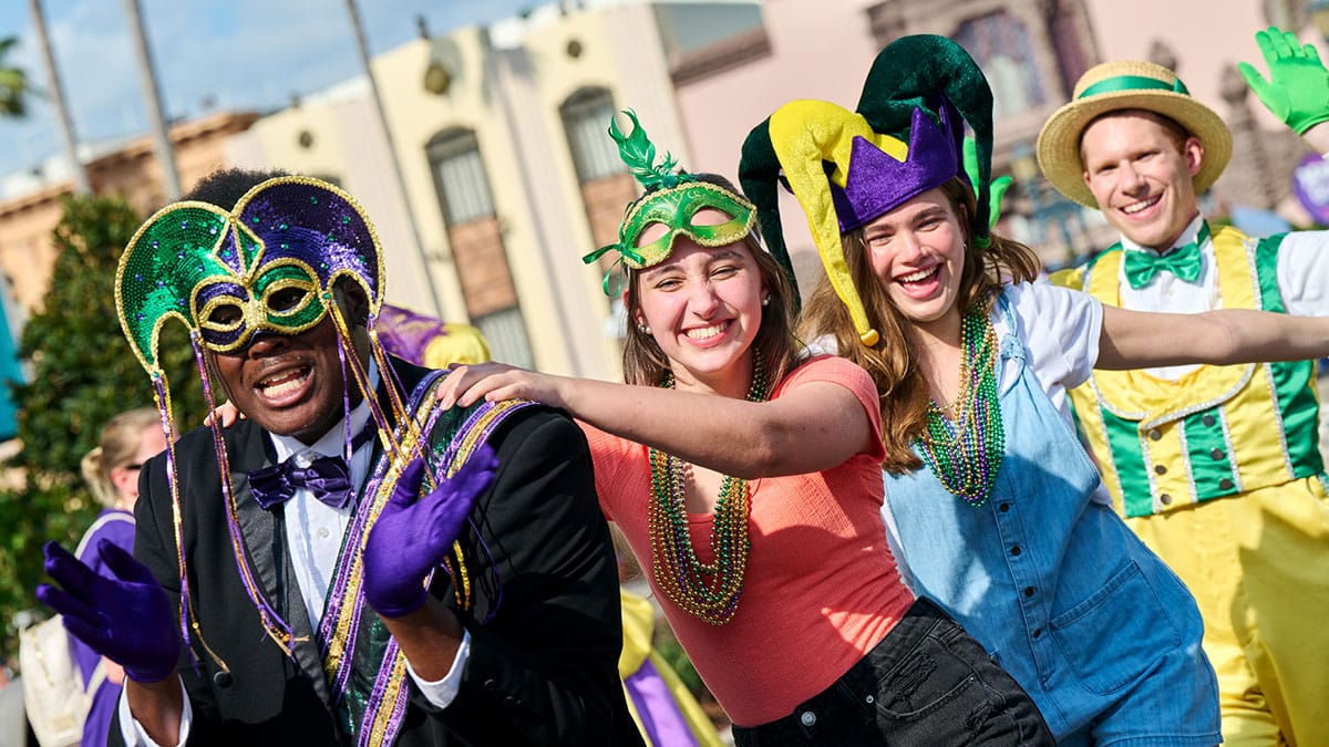 Mardi Gras 2025 no Universal Orlando Resort © 2025 universal orlando resort