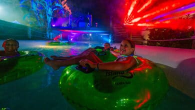 Foto de AquaGlow no Adventure Island